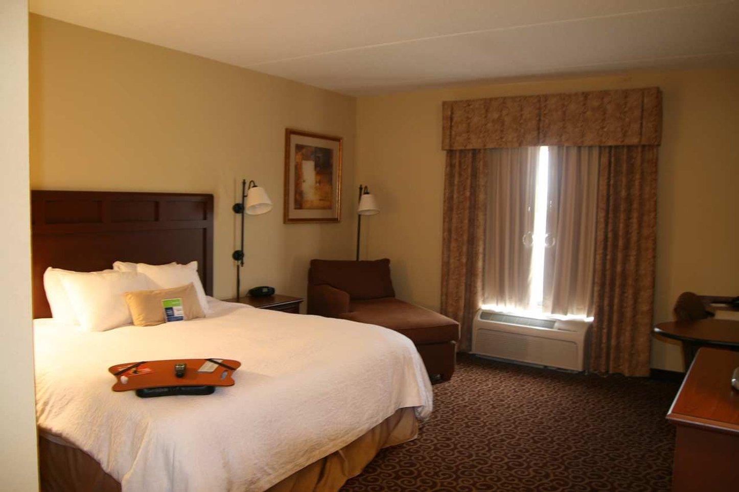 Hampton Inn & Suites Madisonville Esterno foto